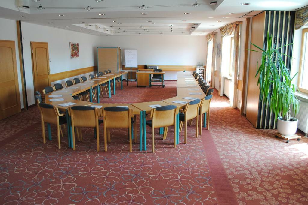 Hotel-Landpension Postwirt Kirchensittenbach Ngoại thất bức ảnh